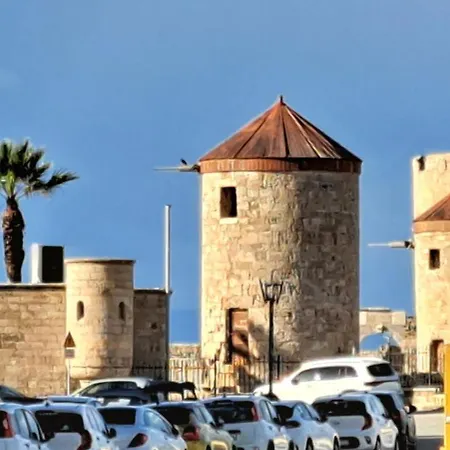 The Retreat In The Heart Of Old Town Rhodes * Rhodes City