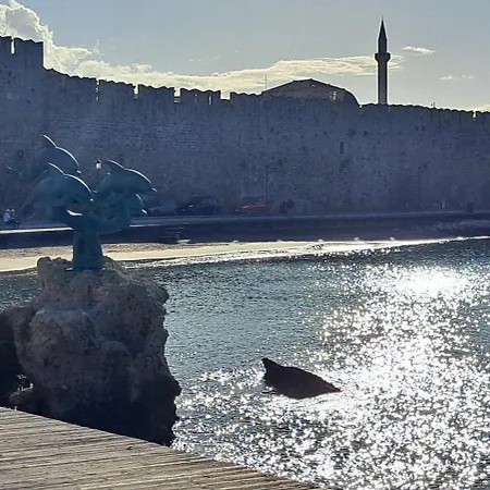 The Retreat In The Heart Of Old Town Rhodes * Rhodes City