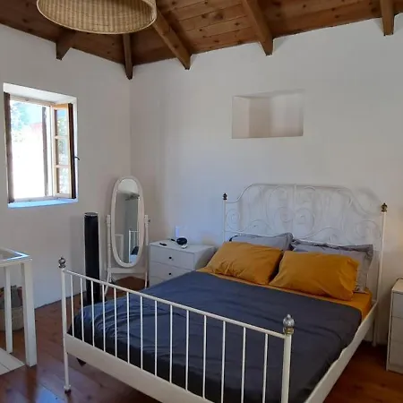The Retreat In The Heart Of Old Town Rhodes Vakantiehuis *
